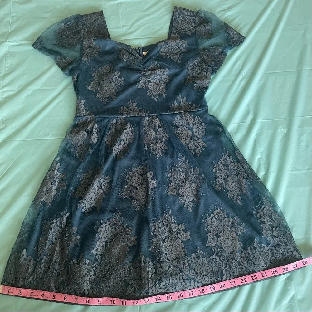 FRANCESCA’S DRESS - Picture 2 of 11